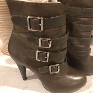Gianni Bini Boot heels